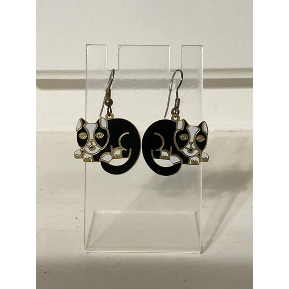 Black and White Kitty Cat Enameled Dangle Hook Earrings - Picture 1 of 3